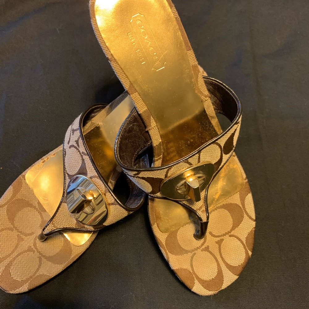 VINTAGE!! Coach Women's Brown and Gold Sandals - Picture 2 of 12